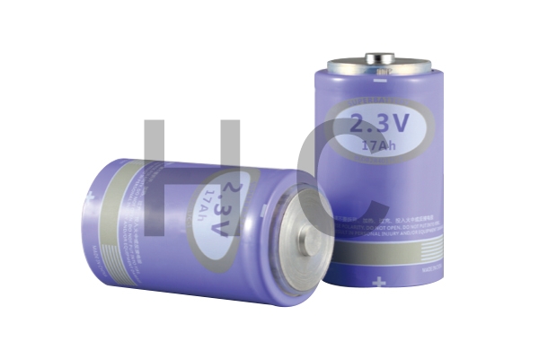 Soldered column lithium titanate battery